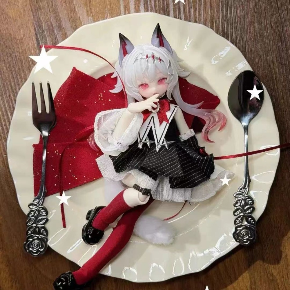 Inedible Doll Lunar Lore Meow  - Mystery Box Blind Bag 评论和价格